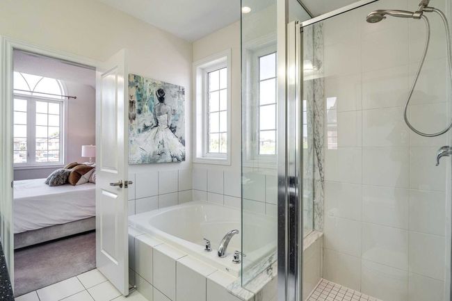 2 Cranbrook Cres, House other with 4 bedrooms, 3 bathrooms and 4 parking in Kleinburg ON | Image 26