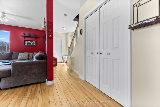 887 Flat Rd, House other with 3 bedrooms, 2 bathrooms and 10 parking in Dacre ON | Image 15