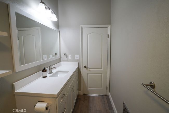 APT-10 - 320 12 Th St, Condo with 2 bedrooms, 1 bathrooms and null parking in Seal Beach CA | Image 16
