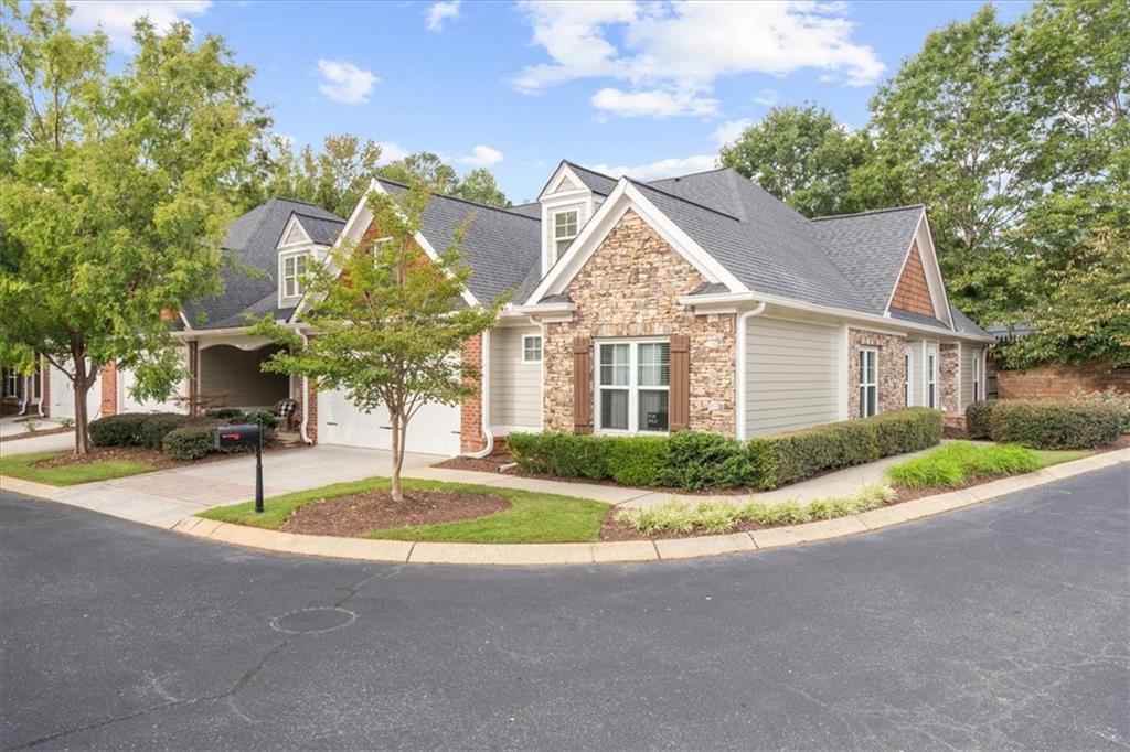 Memories Dr, Alpharetta, GA 30004
