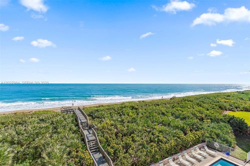 305-429 Ne Tradewind Ln, Stuart, FL, 34996-1738 | Card Image