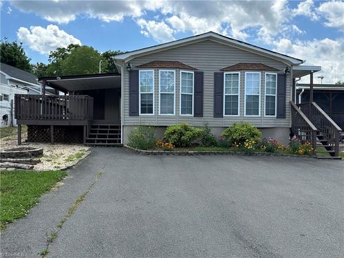 116 Dove Ln, New London, NC, 28127 | Card Image