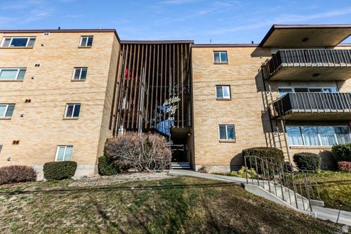 apt-1-633 E 4th Ave, Salt Lake City, UT, 84103-5303 | Card Image