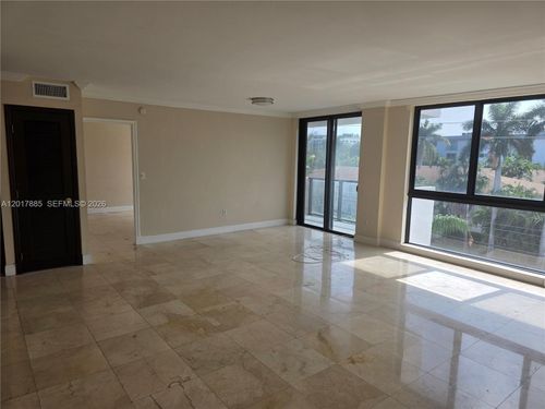 408-9800 W Bay Harbor Dr, Bay Harbor Islands, FL, 33154-1565 | Card Image