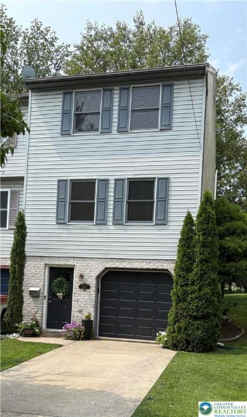 1308 S 9th St, Allentown, PA, 18103-3981 | Card Image