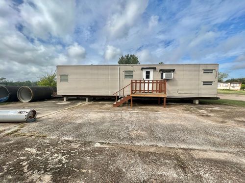 2749 Wagon Trail Rd, Pearland, TX, 77584-1540 | Card Image