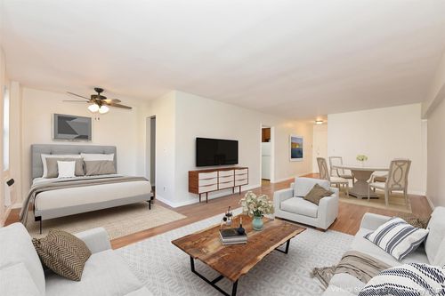 2p-4 Birchwood Ct, Mineola, NY, 11501-4513 | Card Image