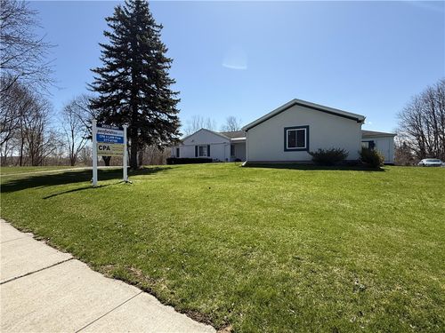 2025 Penfield Rd, Penfield, NY, 14526-1778 | Card Image