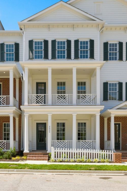 2006 Rose St, Franklin, TN, 37064-4473 | Card Image