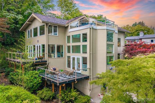 4290 Shoreclub Dr, Mercer Island, WA, 98040-4241 | Card Image