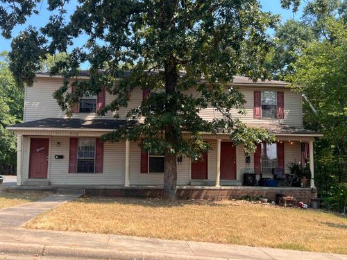 8700 White Rock Ln, Little Rock, AR, 72227-5749 | Card Image