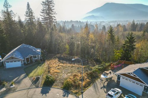 25 Beech Cres, Lake Cowichan, BC, V0R2G1 | Card Image