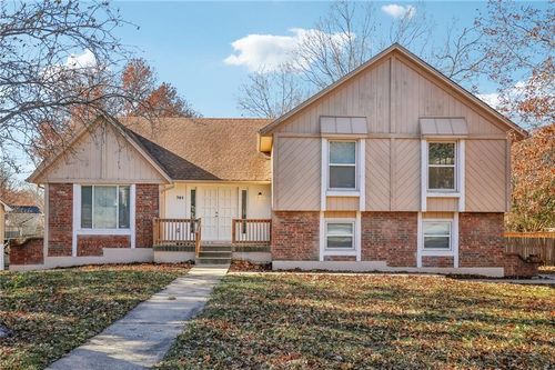 701 Nw Delwood Drive, Blue Springs, MO, 64015 | Card Image