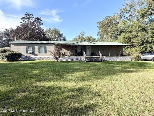 197 Ozona Rd, Carriere, MS, 39426-7004 | Card Image