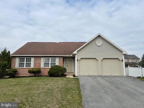 417 Riviera Dr, BLANDON, PA, 19510-9449 | Card Image