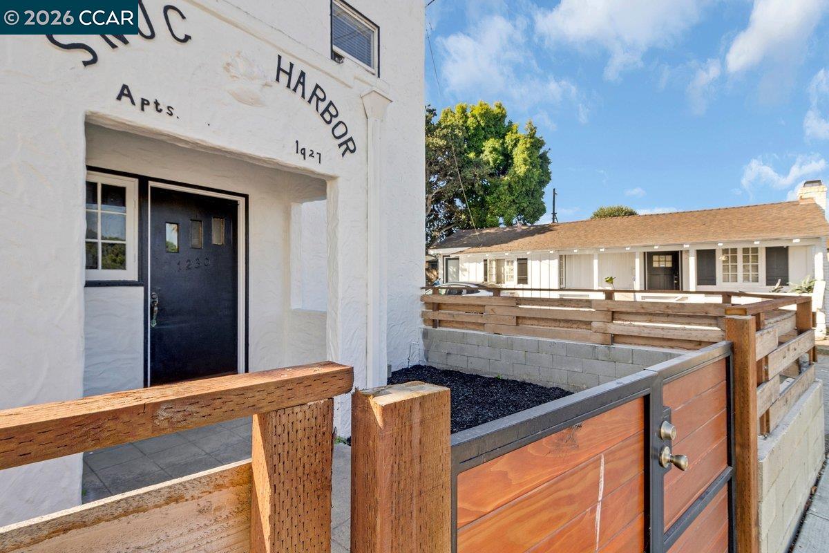 Commercial Sale in Monterey 4