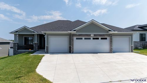 1000 N 106th St, Lincoln, NE, 68527-2514 | Card Image