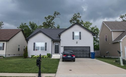 3627 Fox Tail Dr, Clarksville, TN, 37040-6247 | Card Image