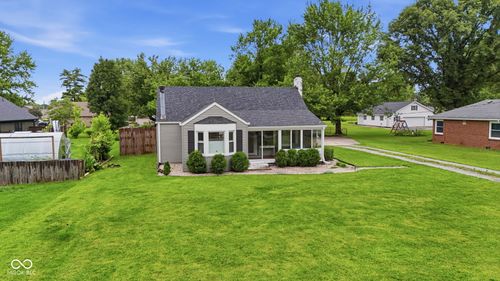 4524 Nichol Ave, Anderson, IN, 46011-2911 | Card Image