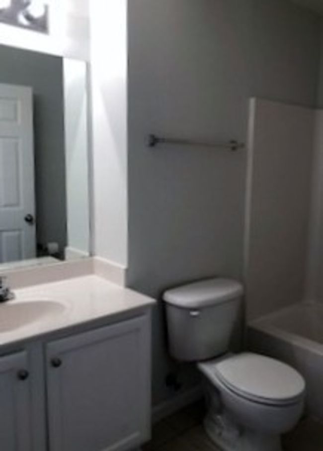 APT-265 - 1101 Downs Blvd, Townhouse with 3 bedrooms, 3 bathrooms and 2 parking in Franklin TN | Image 12