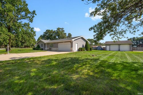 27560 Joy Dr, North Liberty, IN, 46554-9101 | Card Image