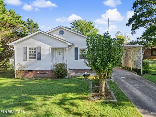 911 Michelle Drive, Friendsville, TN, 37737 | Card Image