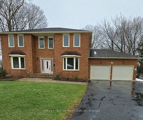 29 Robinhood Crt, North Bay, ON, P1C1L3 | Card Image