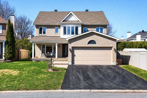 5 Mayford Avenue, Barrhaven, ON, K2G6A7 | Card Image