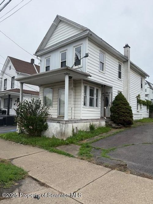 7 N Meade St, Wilkes Barre, PA, 18702-6514 | Card Image