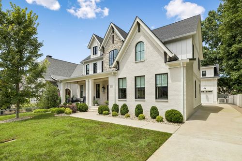 111 Gist St, Franklin, TN, 37064-3623 | Card Image