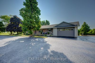 7998 Wellington Rd 7, House other with 3 bedrooms, 3 bathrooms and 11 parking in Moorefield ON | Image 3