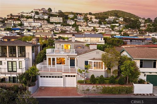 320 Emerald Cyn, Laguna Beach, CA, 92651 | Card Image