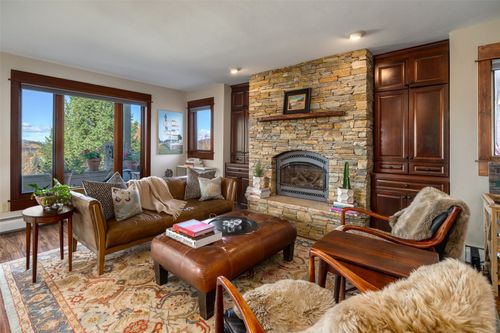 1863 Clubhouse Dr, Steamboat Springs, CO, 80487-9040 | Card Image