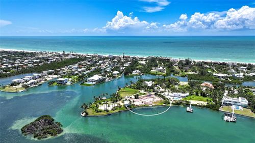 6516 Bayou Hammock Rd, Longboat Key, FL, 34228-1202 | Card Image