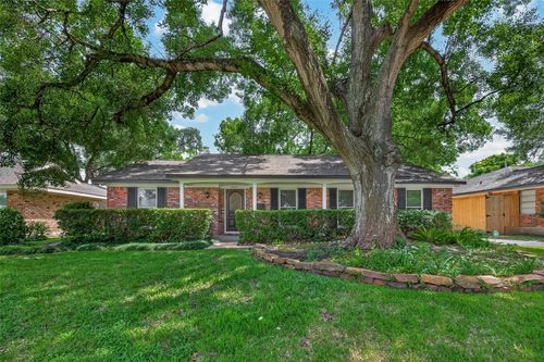 4505 Waycross Drive, Houston, TX, 77035 | Card Image