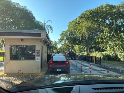 apt-203-200 Ashbury Rd, Hollywood, FL, 33024-1108 | Card Image