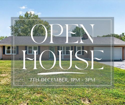 702 N Powell Ave, Berea, KY, 40403-1143 | Card Image