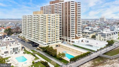 501-101 S Plaza Pl, Atlantic City, NJ, 08401-5635 | Card Image