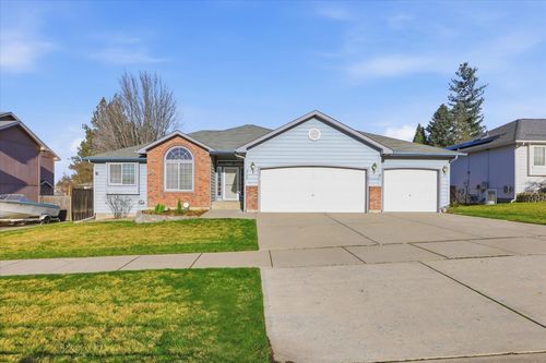 4708 W Belmont Dr, Spokane, WA, 99208-9110 | Card Image