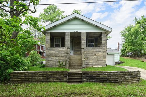 1030 N Grandview Ave, McKeesport, PA, 15132-1606 | Card Image