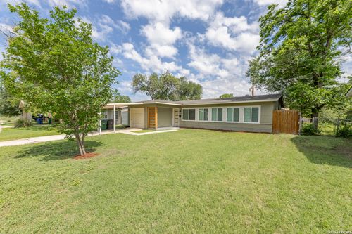 323 Basswood Dr, San Antonio, TX, 78213-2904 | Card Image