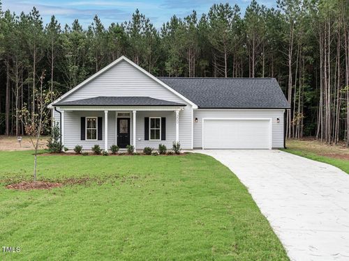 200 Green Pines Estates Dr, Kenly, NC, 27542-9429 | Card Image