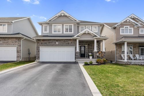 689 Halloway Dr, Kingston, ON, K7K0H5 | Card Image