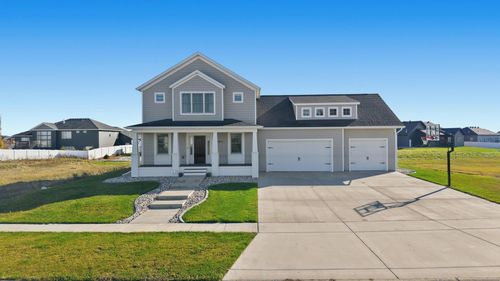 4717 11th St W, West Fargo, ND, 58078-8395 | Card Image