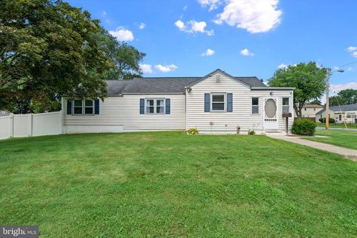 45 Yale Ave, NEW CASTLE, DE, 19720-4349 | Card Image