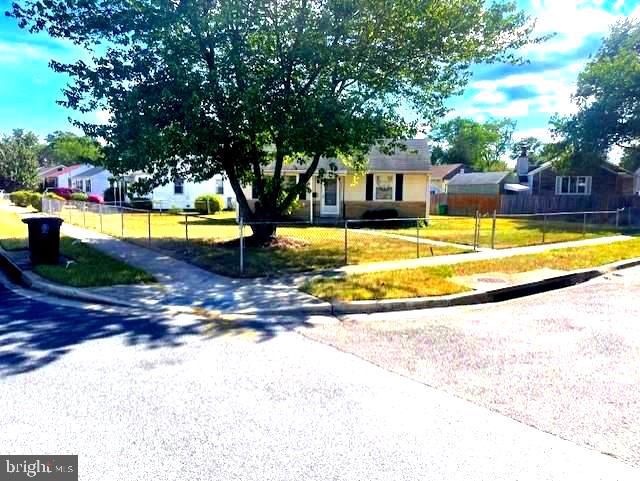 Kirtland Ave, District Heights, MD 20747