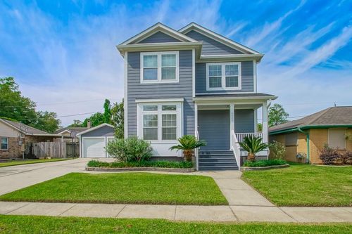 9900 Martha Ln, River Ridge, LA, 70123-1516 | Card Image