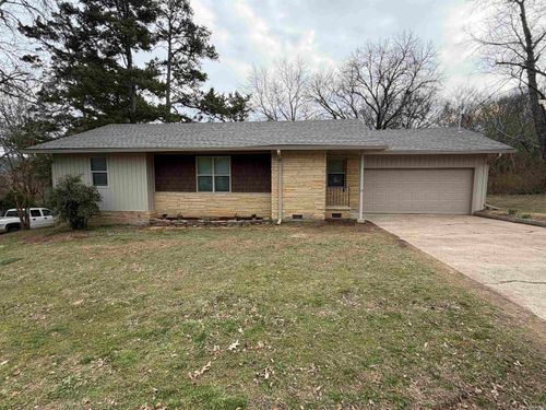 501 W North St, Heber Springs, AR, 72543-2558 | Card Image