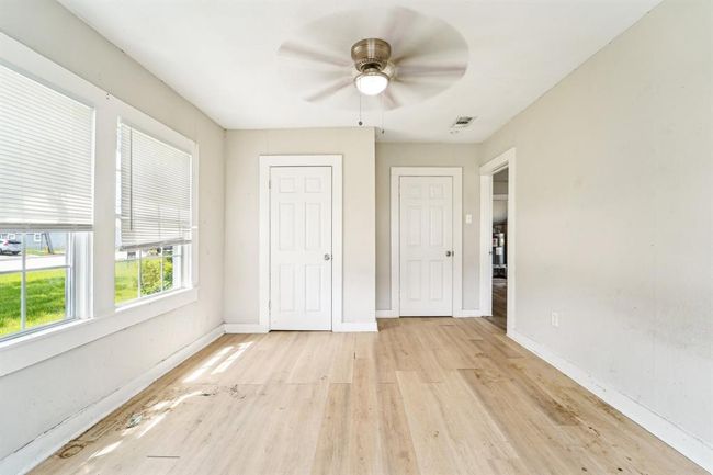 1026 W 5 Th St, House other with 3 bedrooms, 1 bathrooms and null parking in Freeport TX | Image 11