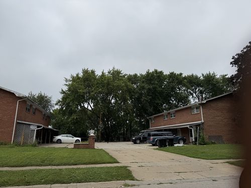 312 Riley Dr, Bloomington, IL, 61701-2187 | Card Image